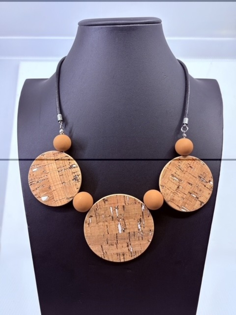 Natural Cork Disc Necklace and Earring Set - Beige Wooden Beads - Picture 2 of 3